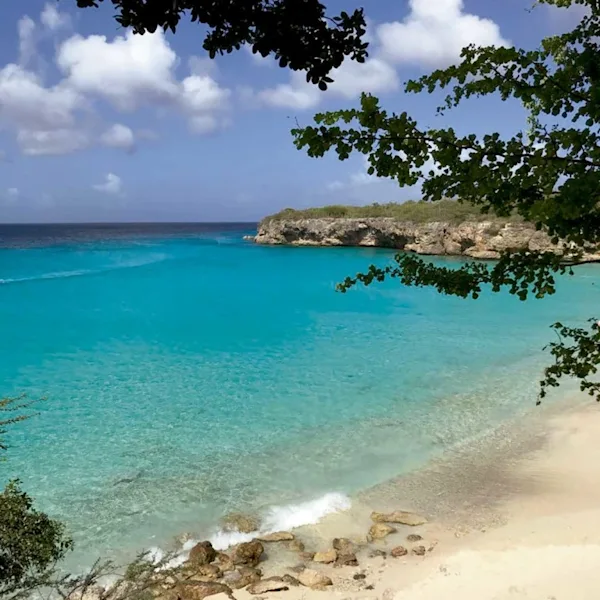 1920 carolina-neves-curacao-caribe-viagem-04-768x1024-558747