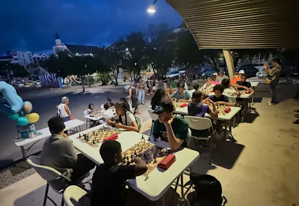 Street Chess Willemstad (2)