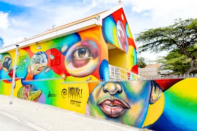 Street art by Numak and Jhomar Loaiza