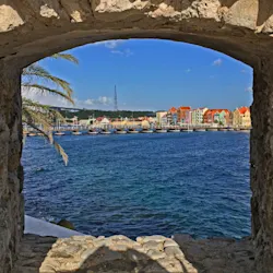 Rif Fort Cannon Hole