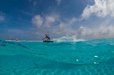 Kitesurfing