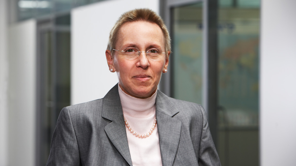 Portrait photo of Margot Kaiser