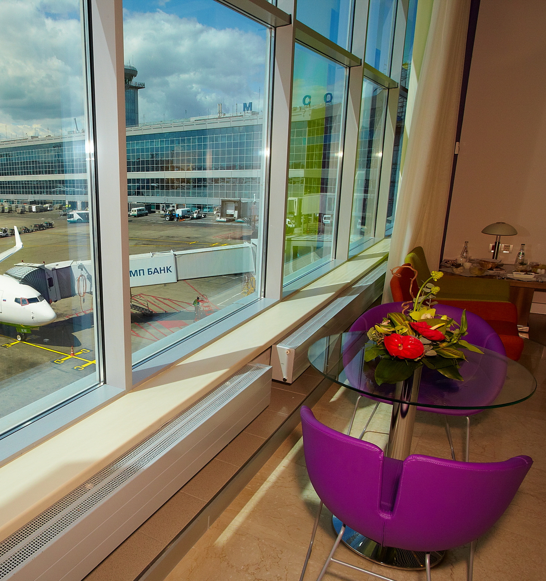 Looking out onto the tarmac from an S7 Airlines lounge.