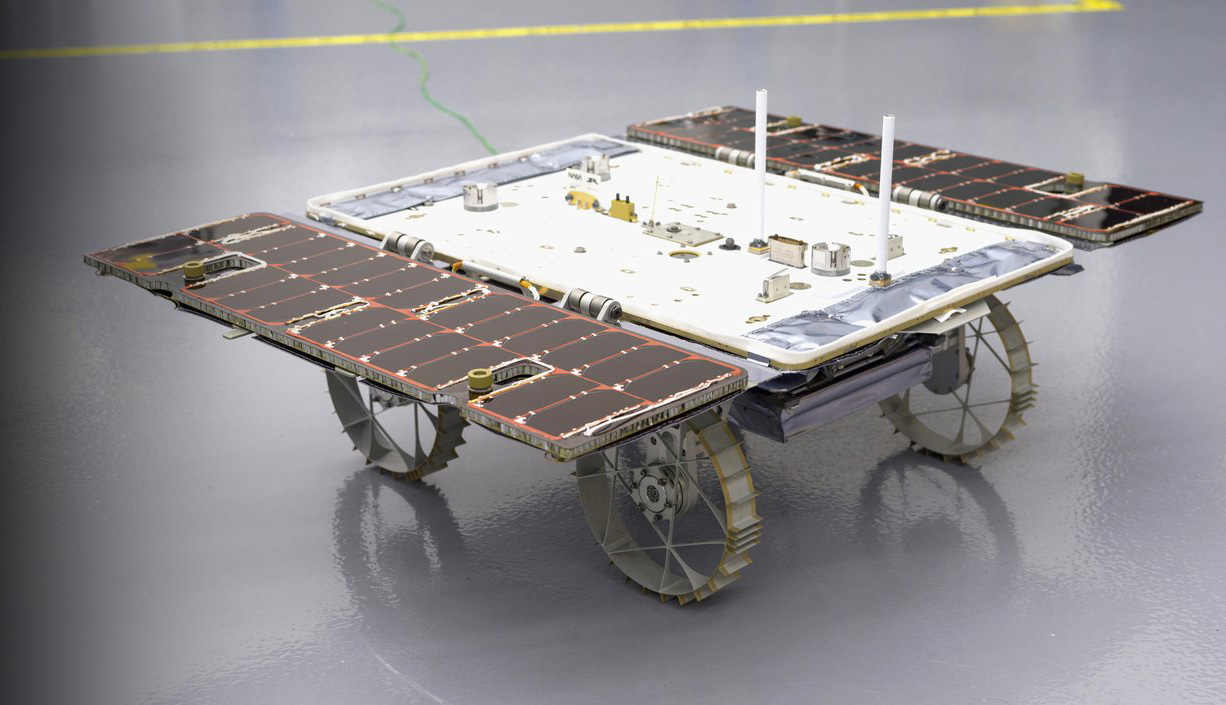 NASA、月面で自律運転する小型探査車の試験運用を開始
