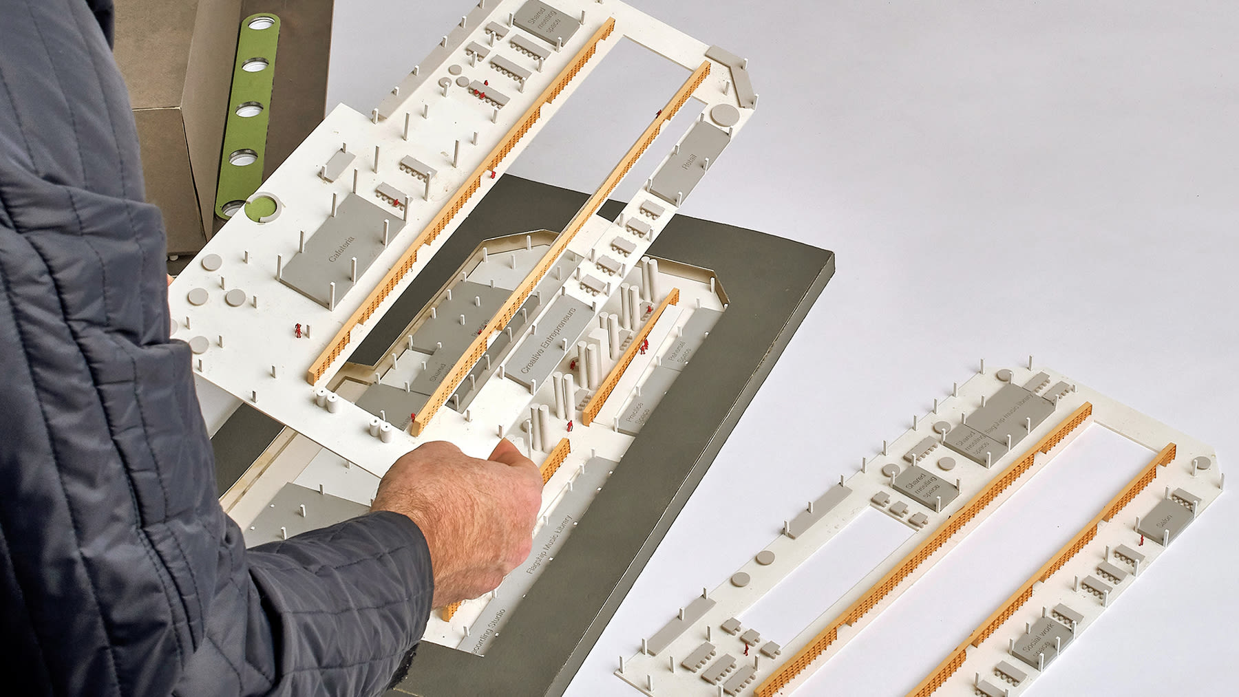 Curl la Tourelle Head