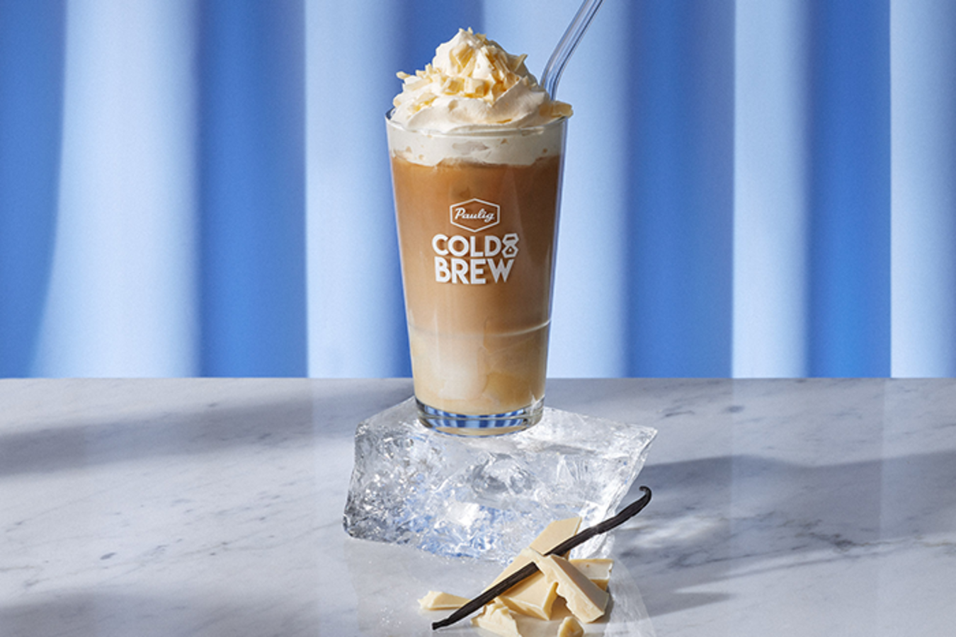 Vanilla White Chocolate Ice Latte