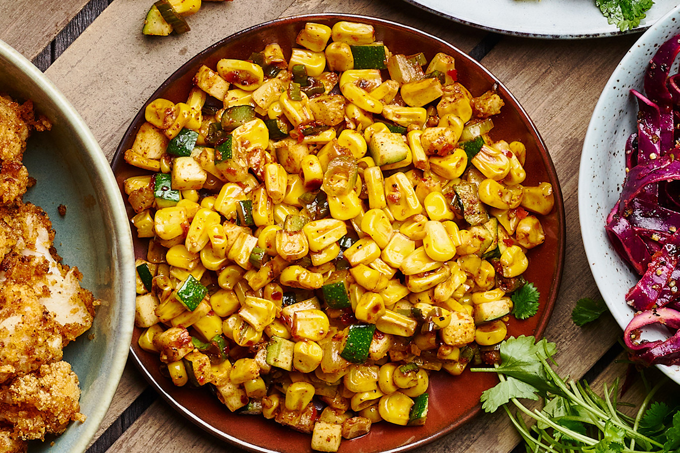 Rostad majs med zucchini, salladslök och Chili Rub