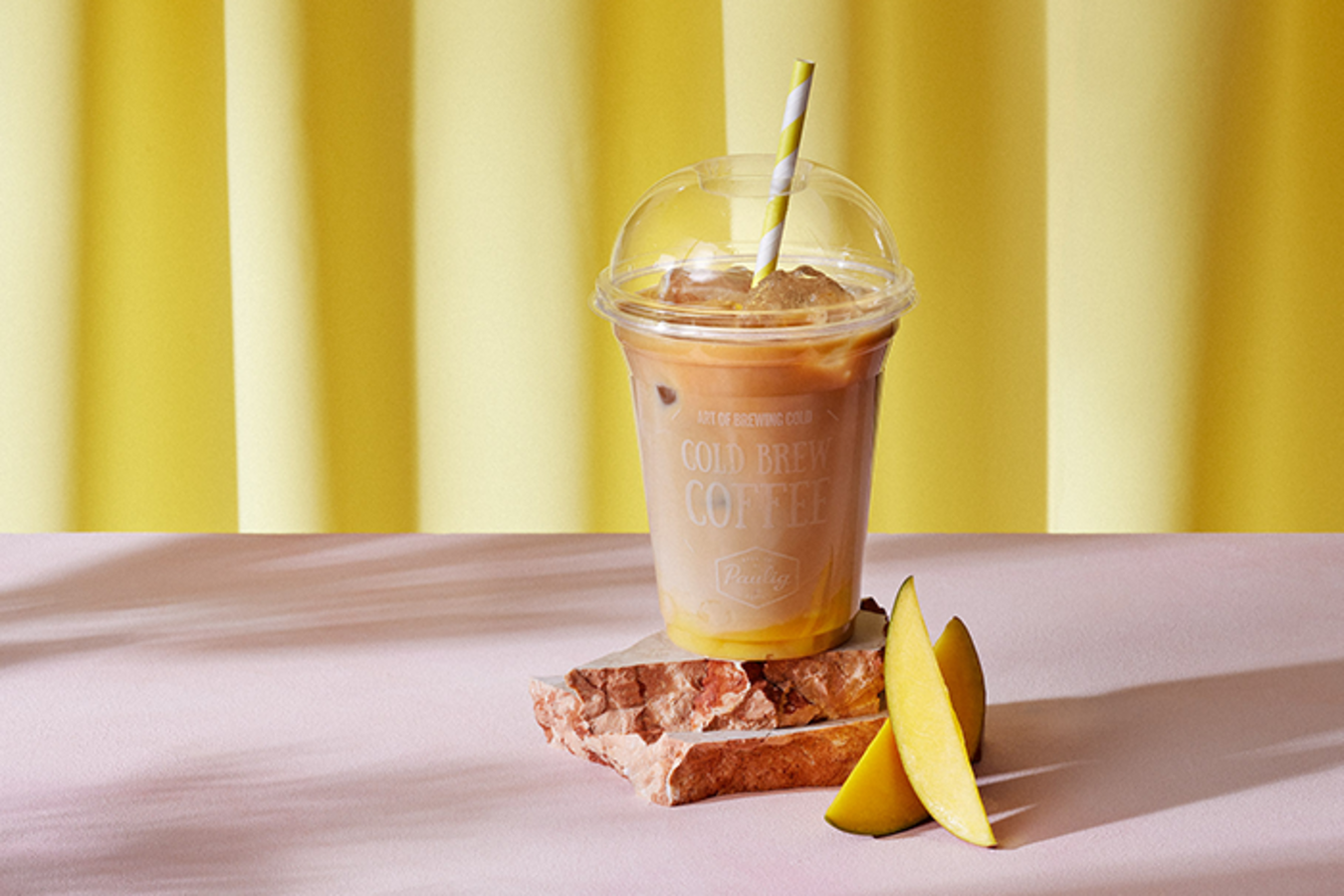 Mango ice latte
