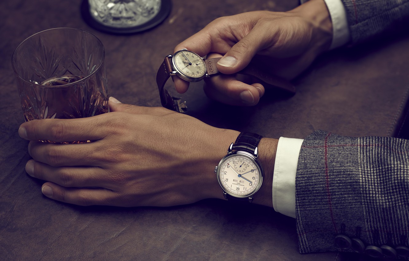 The Best of Luxury Vintage Watches. ..jpg