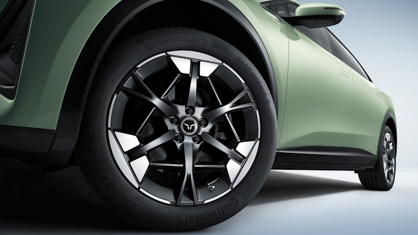 Wheel hub 16 9.jpg