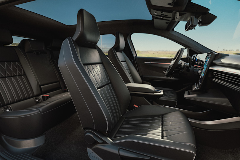 Foto: Sorte forseter i Eclipse Cross