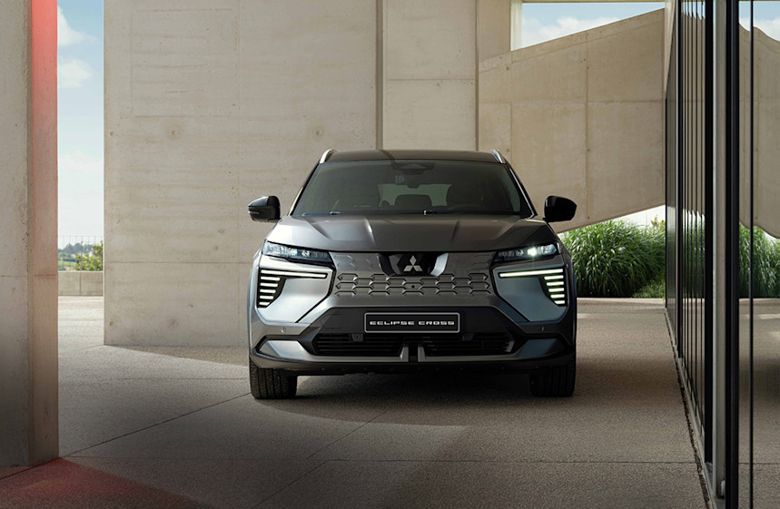 Eclipse Cross front 1100x718.jpg