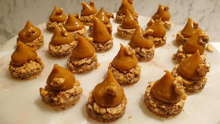 Platter of Hazelnut One Bites