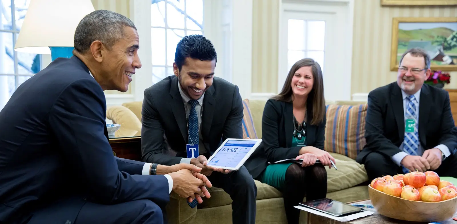 Ryan Panchadsaram demoing the Digital Analytics Dashboard to President Obama (Photo by Pete Souza)