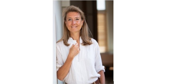 Valerie Rosoux Portrait