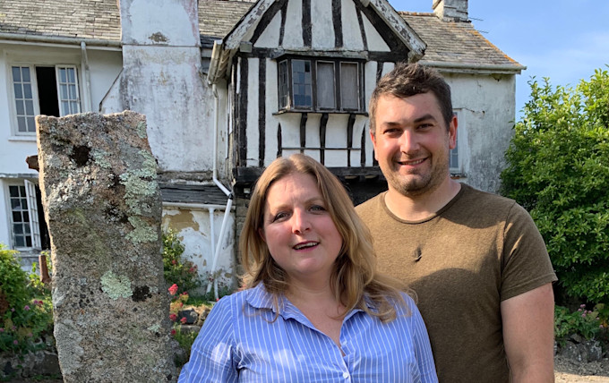 Derelict-Rescue-Discovery-HGTV-Historic-Tudor-House-Devon-Episode