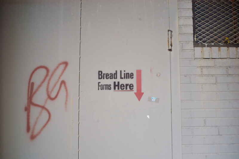 Bread Line-20100301