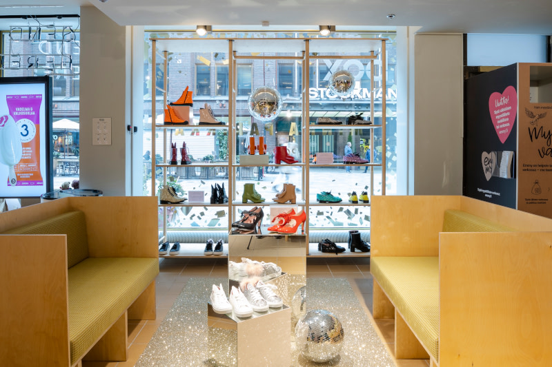 Posti Box-tilan showroom