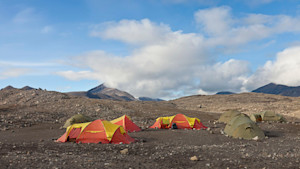 Hiking expedition camp Ekmannsfjorden Glacierwalking sun Hanne Feyling tents