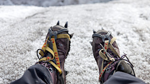 Hiking expedition Ekmannsfjorden Glacierwalking hiking boots Hanne Feyling 1920x1080