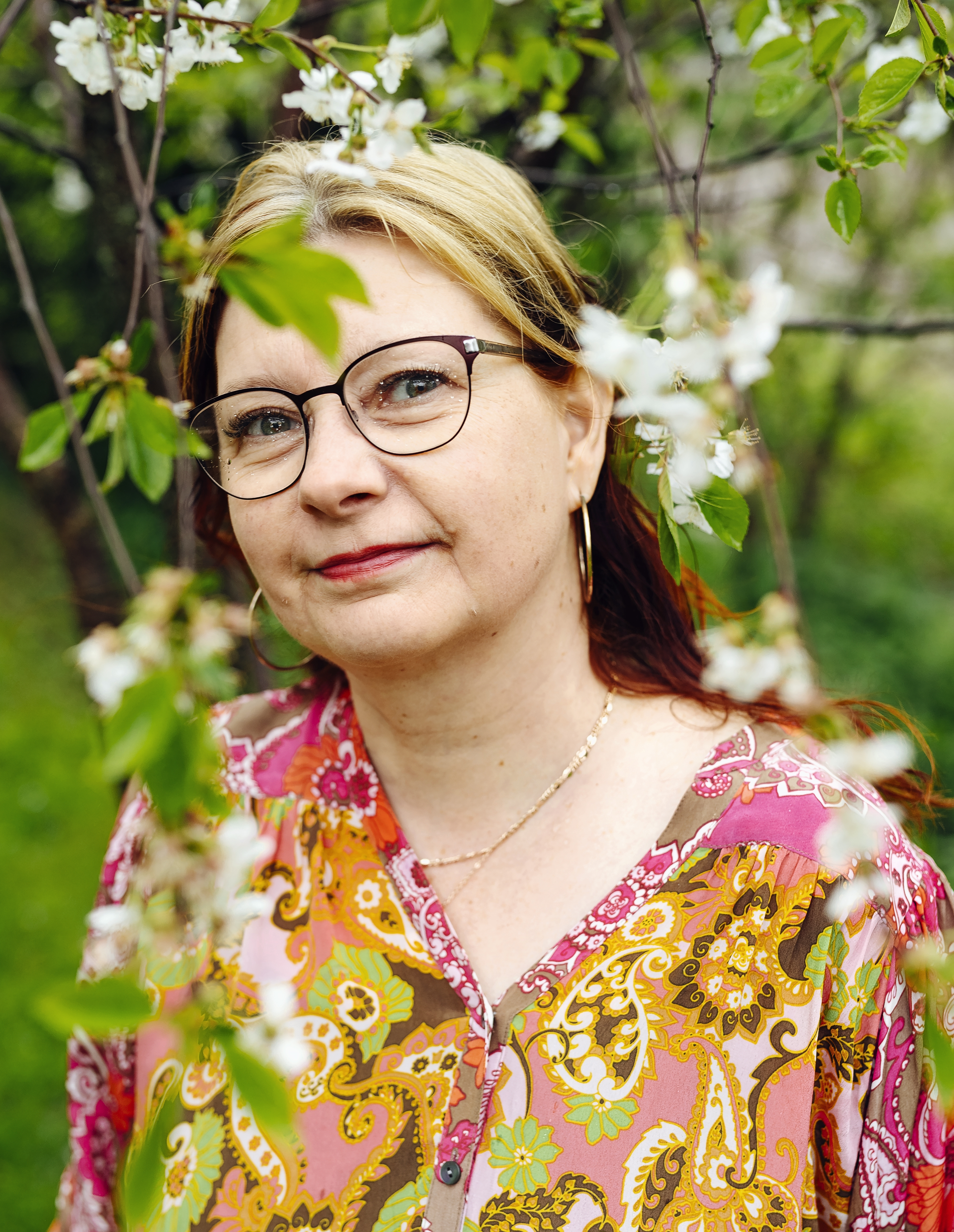 ”On tärkeä nähdä ihminen ihmisenä. Sitä toivon”, harmonikkataiteilija Maria Kalaniemi sanoo.