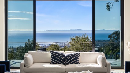 Living room in Santa Barbara 