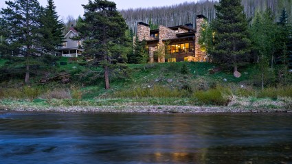 home on the water in vail