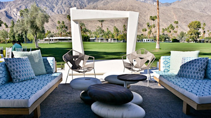 Palm Springs Modernism outdoor living couches