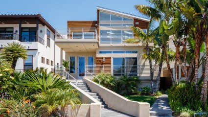 Exterior of a modern home in San Diego