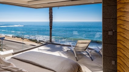 Bedroom in La Jolla with ocean views