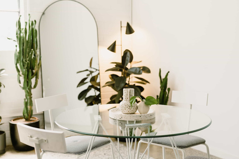 Dear Studio – Ella & Shari-3