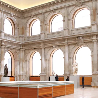 Hall of the Cloister of the Prado Museum. Agustín Martínez © Madrid Destino