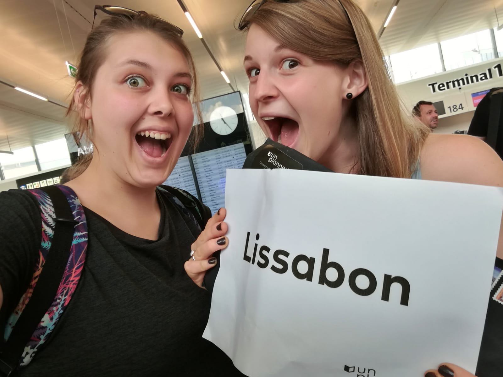 Lissabon- Maedelstrip-ueberraschungsurlaub