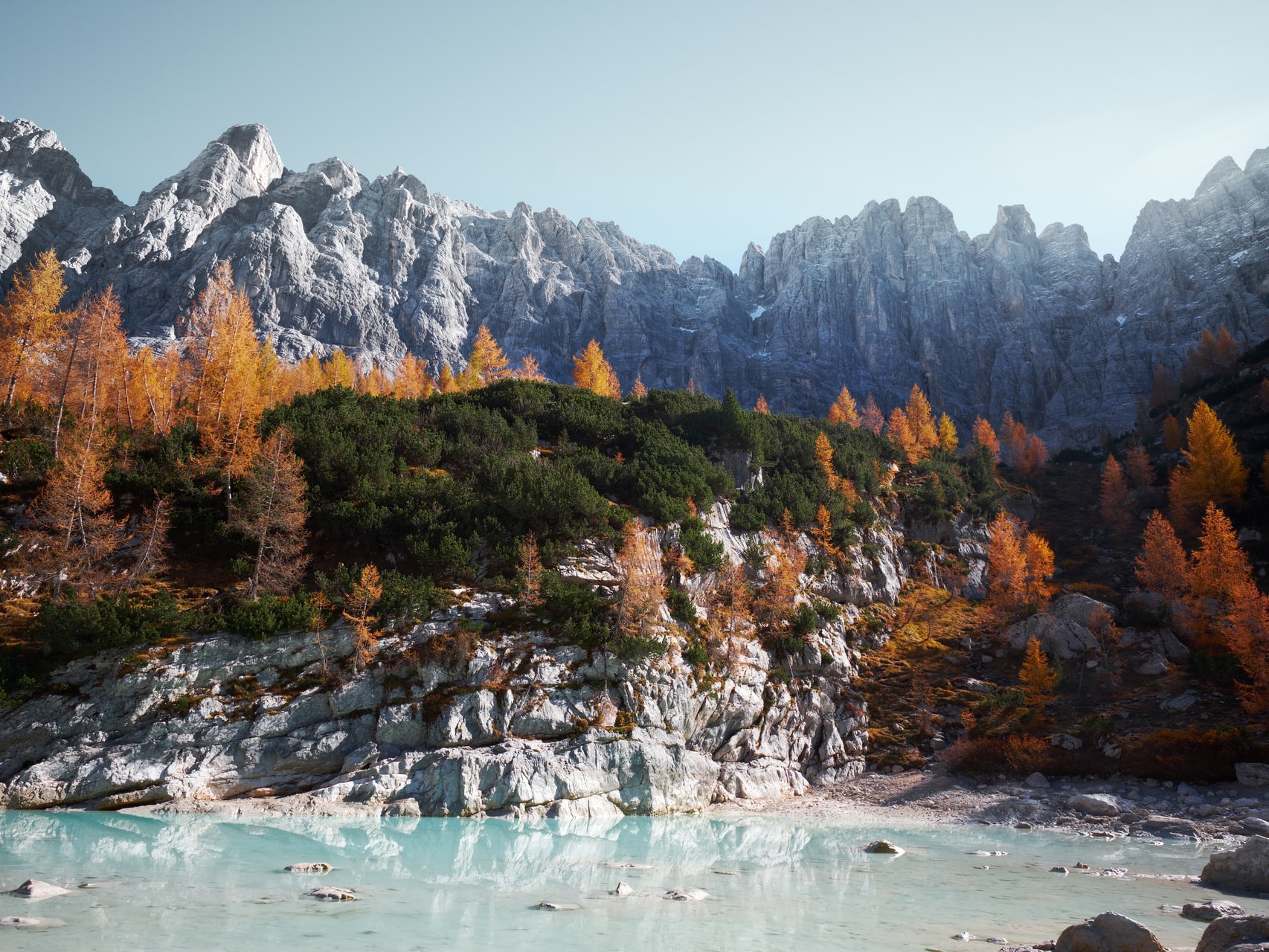Unplanned-Reiseziele-Goldener-Herbst-Sorapiss