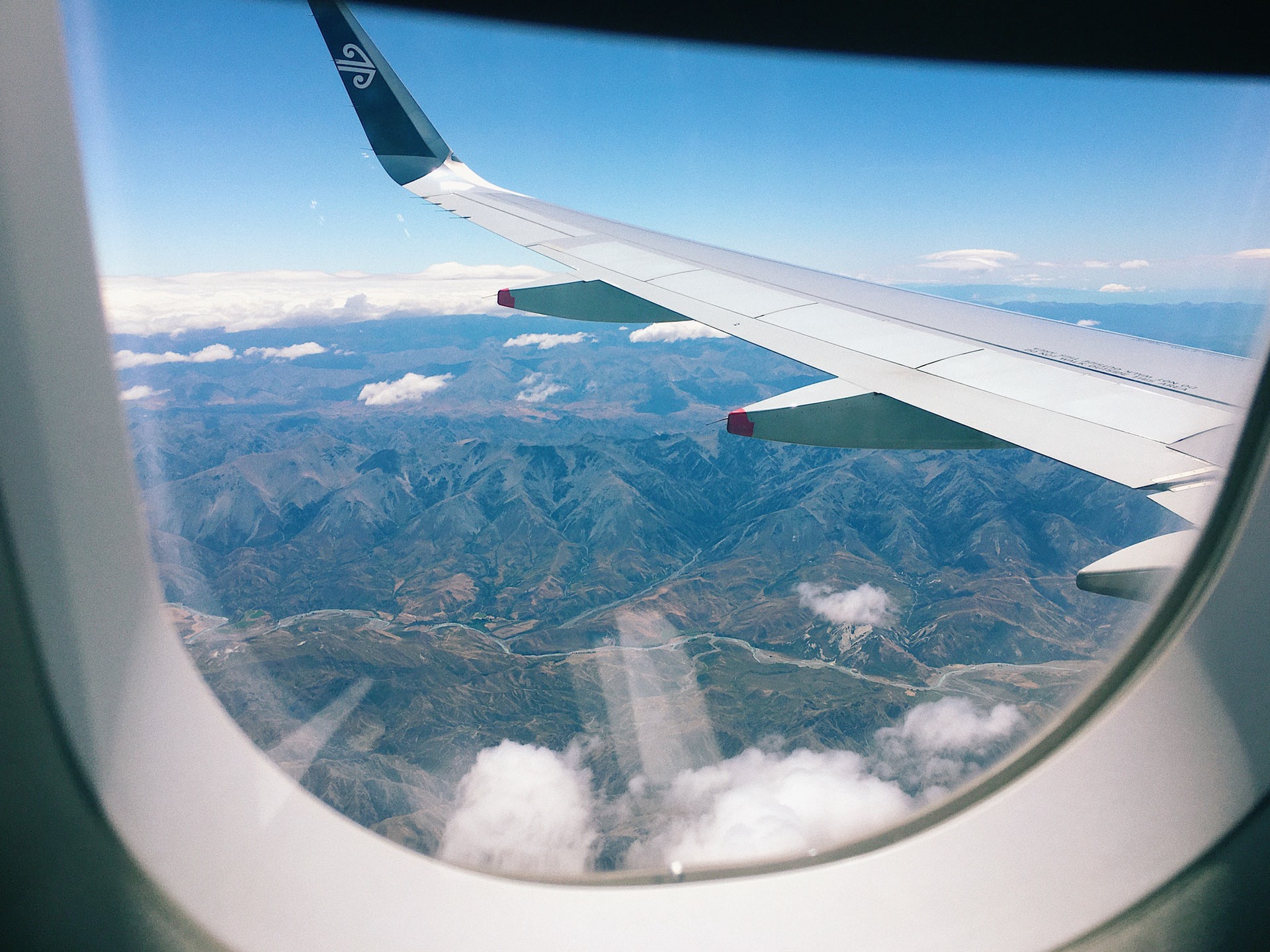 Unplanned-Fliegen-Corona-Sitz