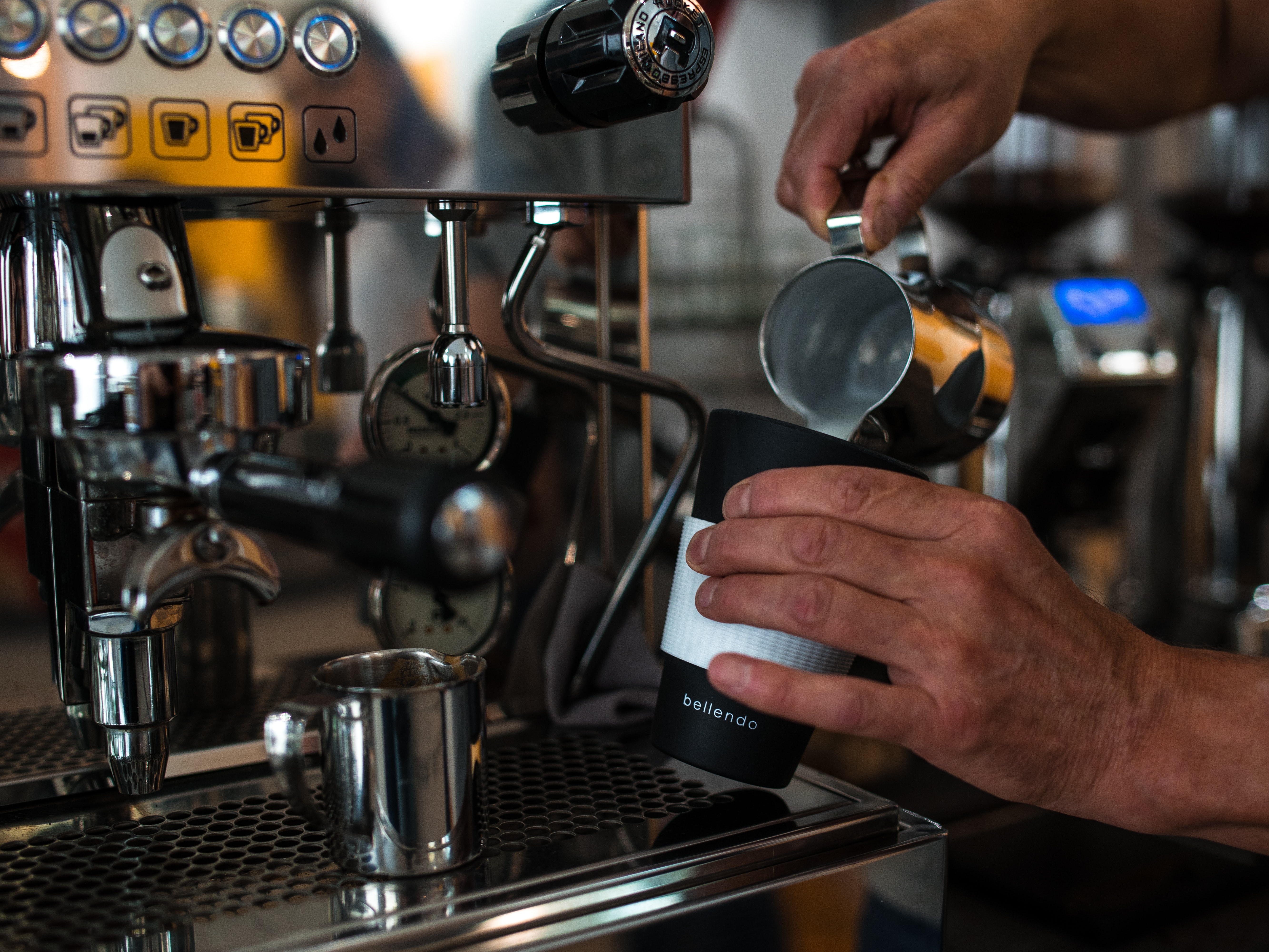 Unplanned-zero-waste-coffee-to-go