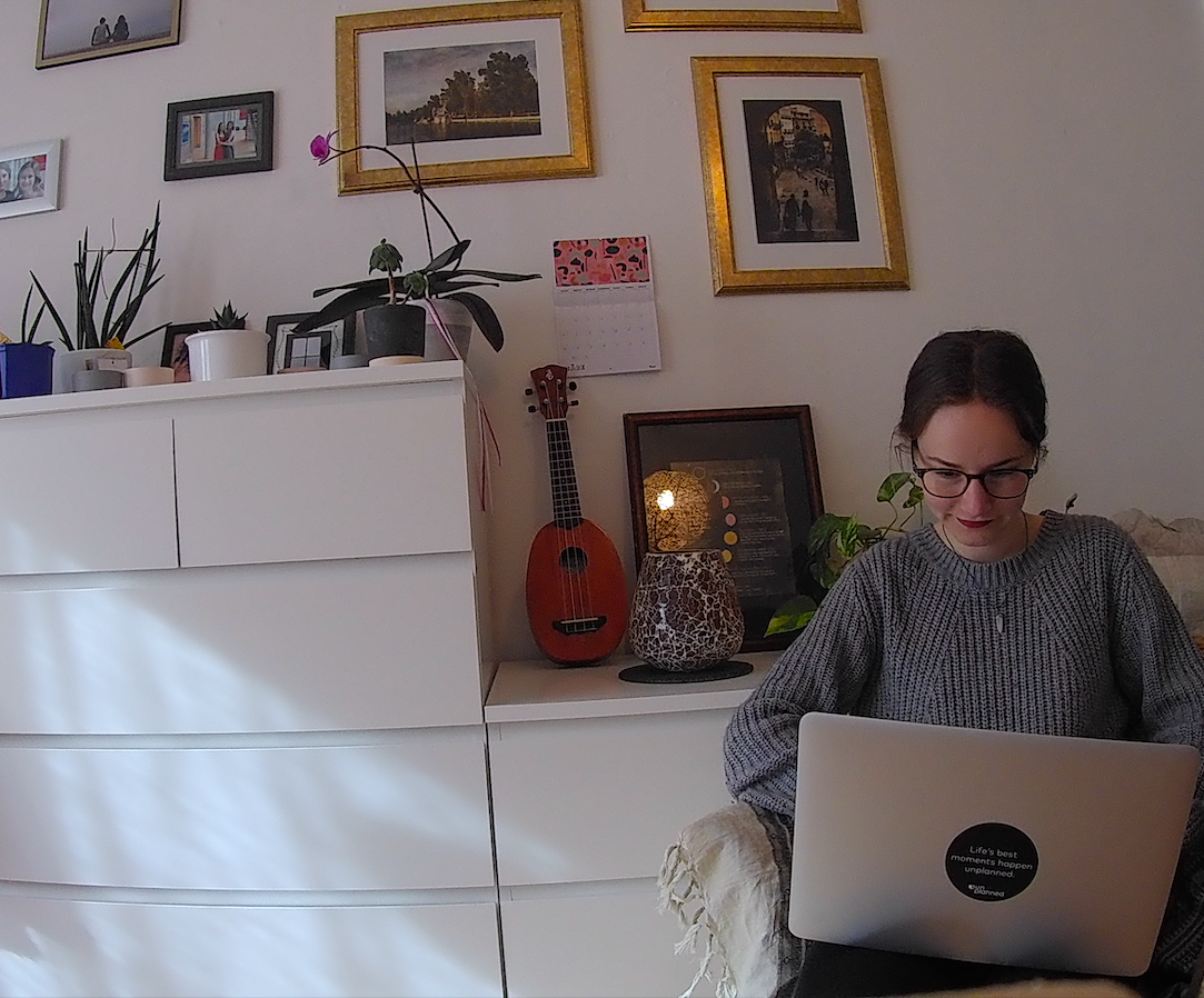 Travel-Designerin-Jacqueline-Unplanned-Homeoffice