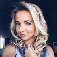Анна Волкова