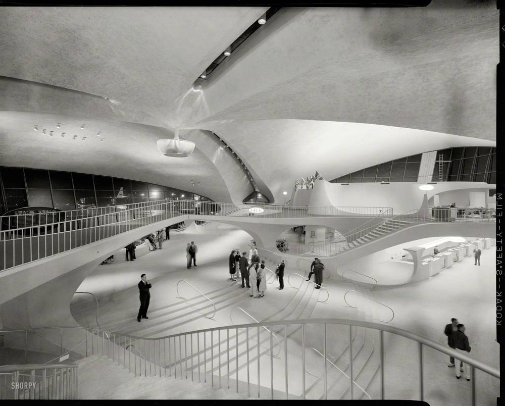  Eero Saarinen , Trans World America Flight Center at JFK, Interior 