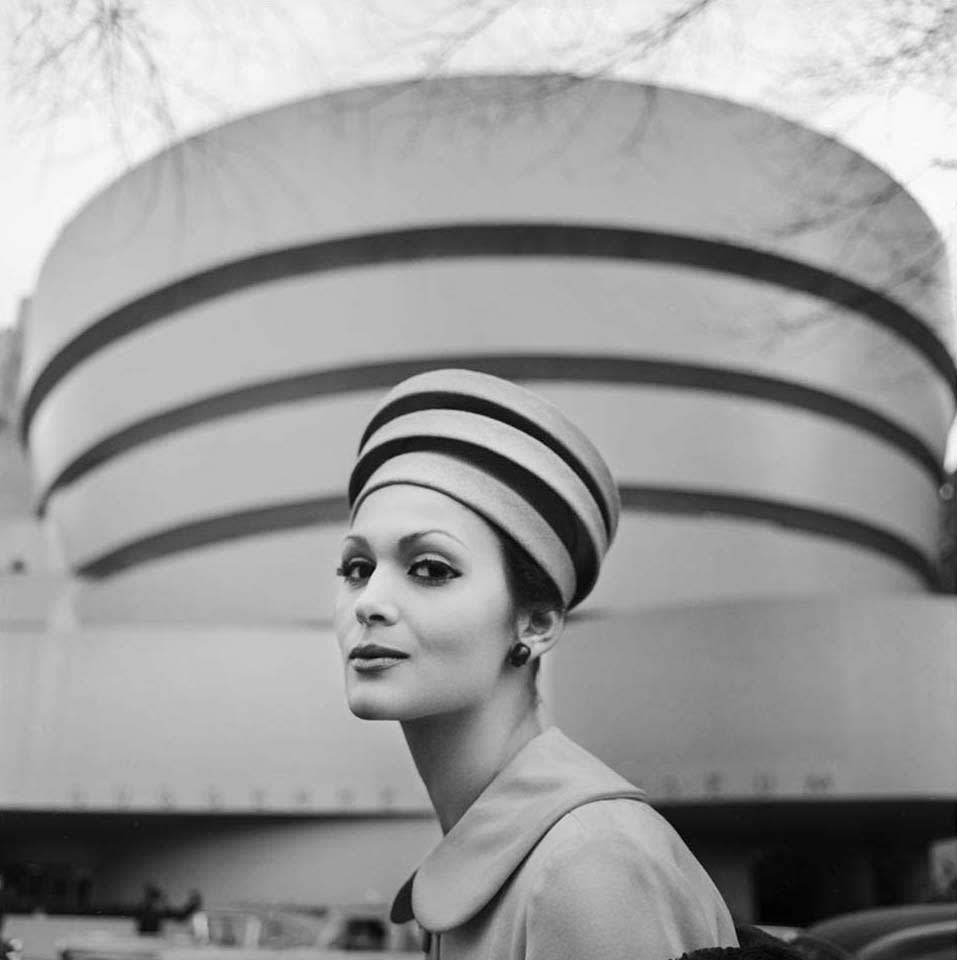  Sally Victor , The Guggenheim Hat, 1960 