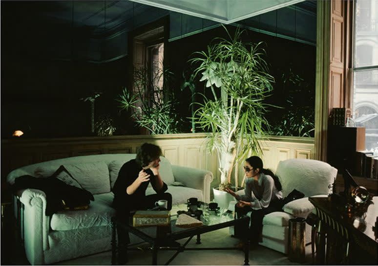  Kishin Shinoyama, John Lennon and Yoko Ono in their Dakota's living room, 1980  