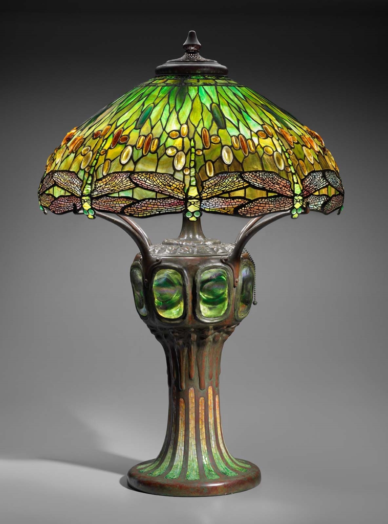 Louis comfort tiffany  hanging head dragonfly table lamp  1905 1910