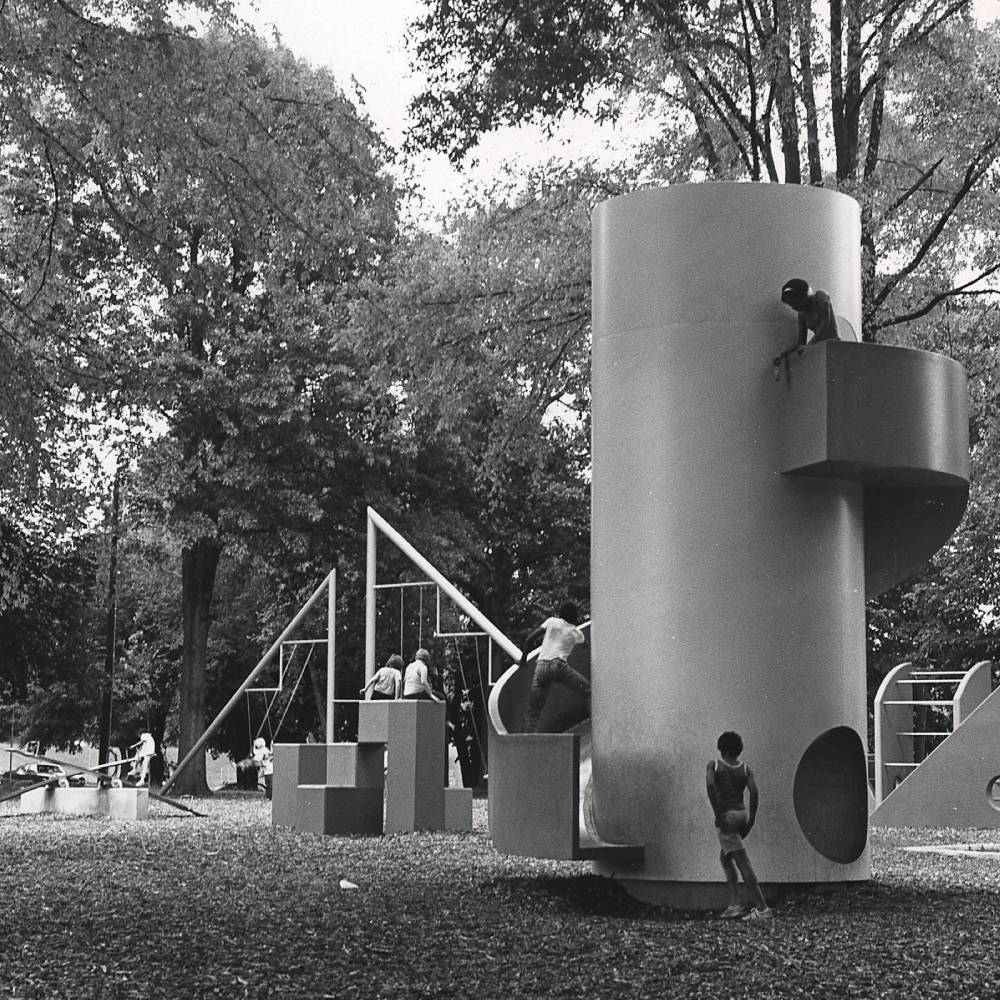  Isamu Noguchi , Playscapes in Piedmont Park, Atlanta, Georgia, 1976  