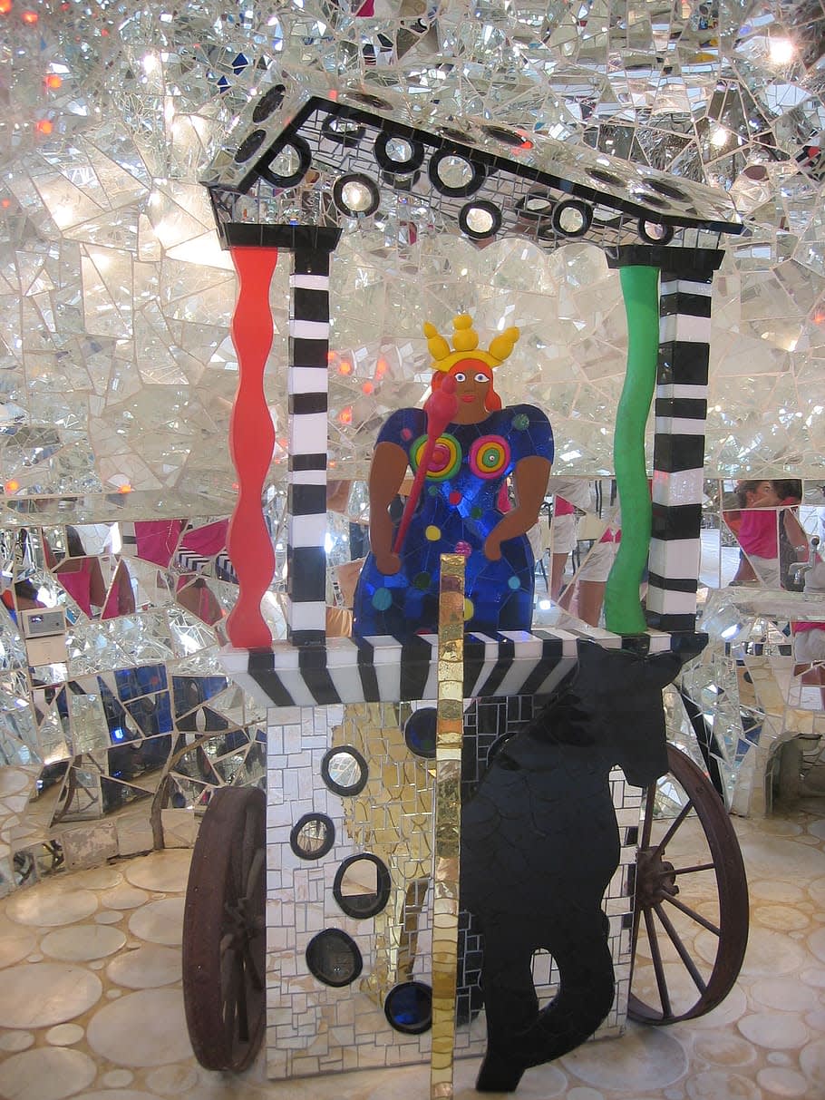  Niki De Saint Phalle, Tarot Garden, The Chariot 