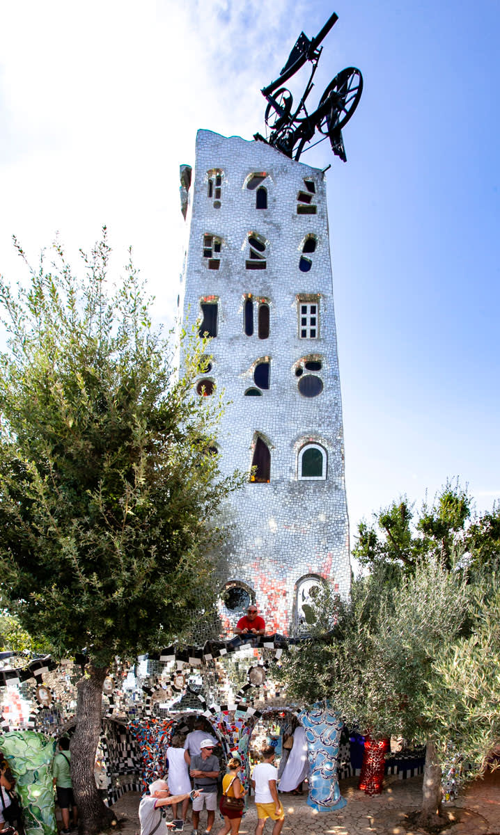  Niki De Saint Phalle, Tarot Garden, The Tower 