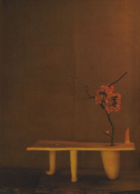  Isamu Noguchi, Ceramic Vase and Ikebana Arrangment 
