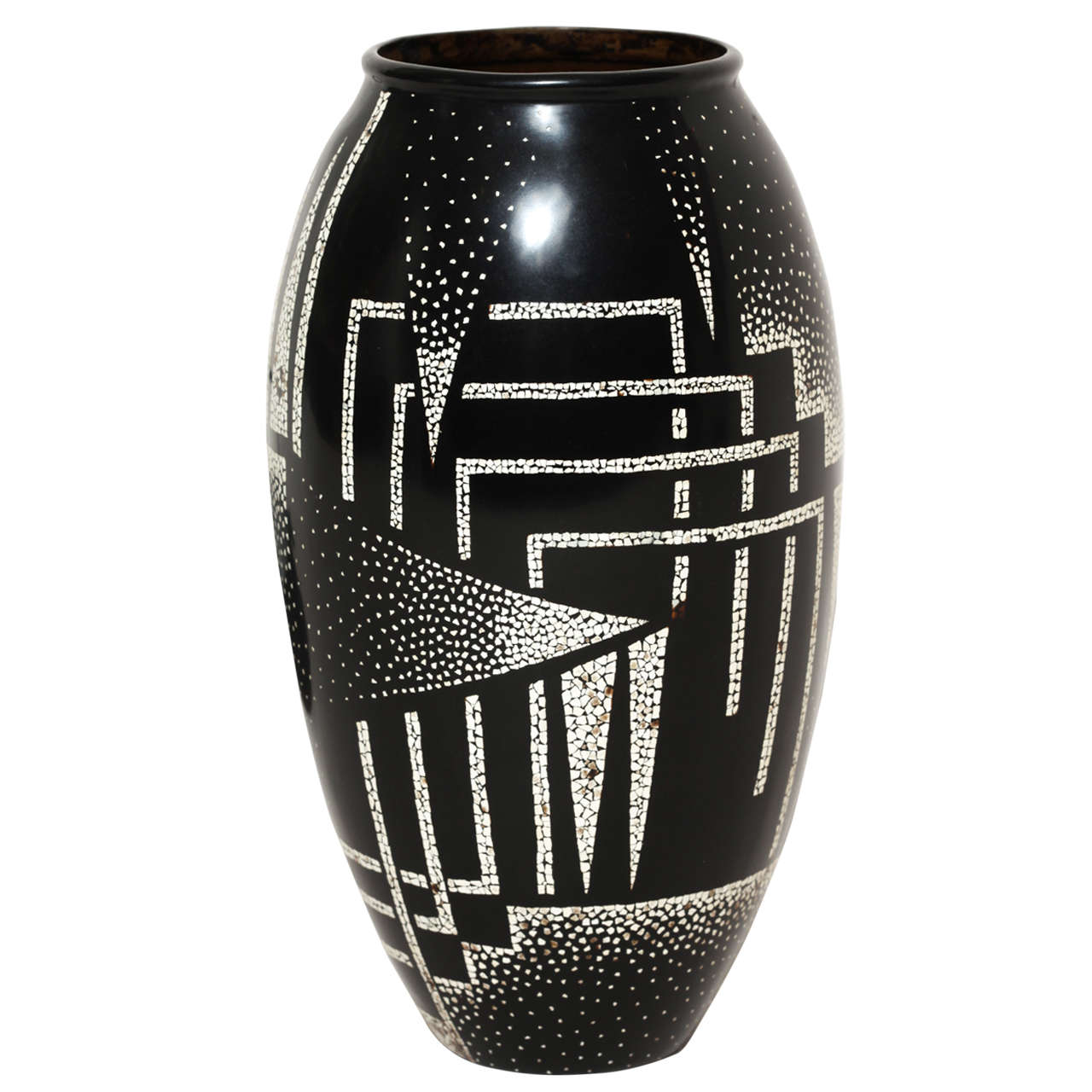 Jean dunand  art deco coquille d oeuf and black lacquered vase  1925