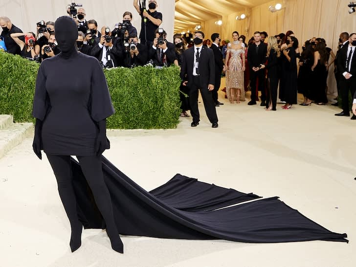  Kim Kardashian, In Balenciaga, MET Gala, 2021 