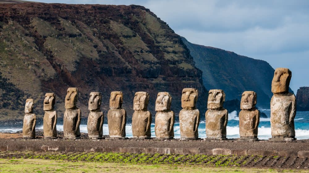  Easter Island, Moai Statues 