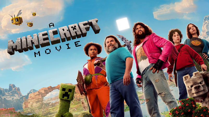 Affisch för "A Minecraft Movie" med skådespelare i färgstarka kläder framför en Minecraft-inspirerad bakgrund med blocklandskap, bin och Creeper-figurer.